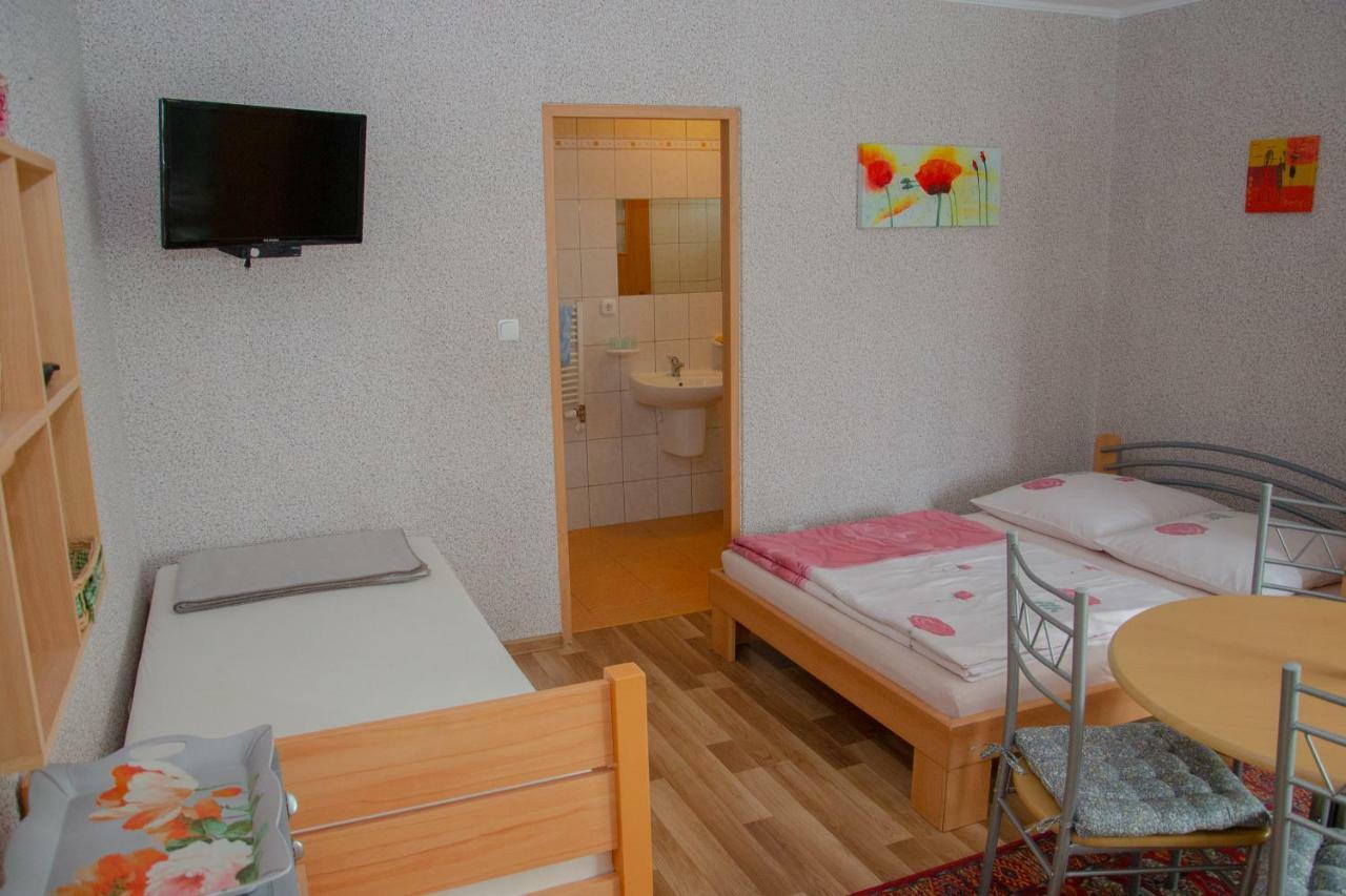 Ferienwohnung Zielona Okiennica Chillout Chłopy Exterior foto