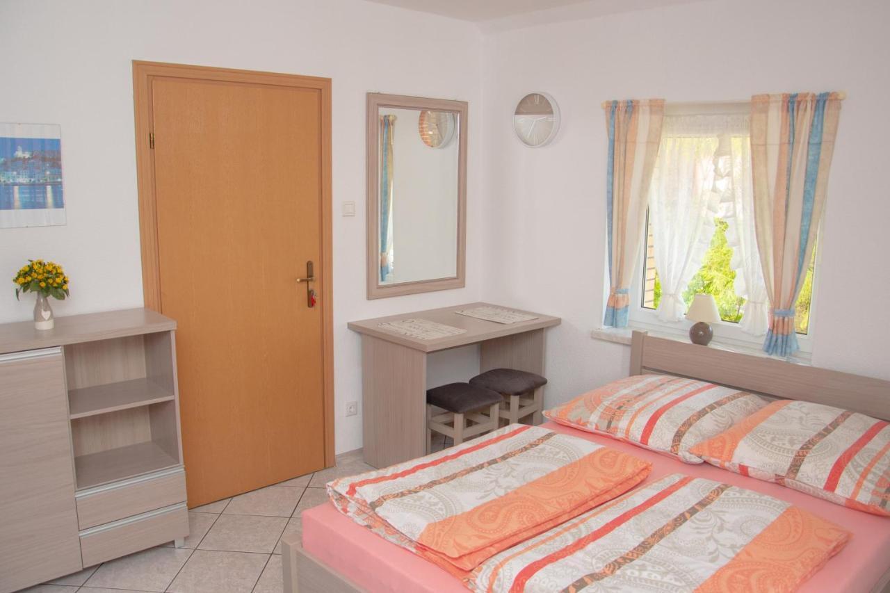 Ferienwohnung Zielona Okiennica Chillout Chłopy Exterior foto